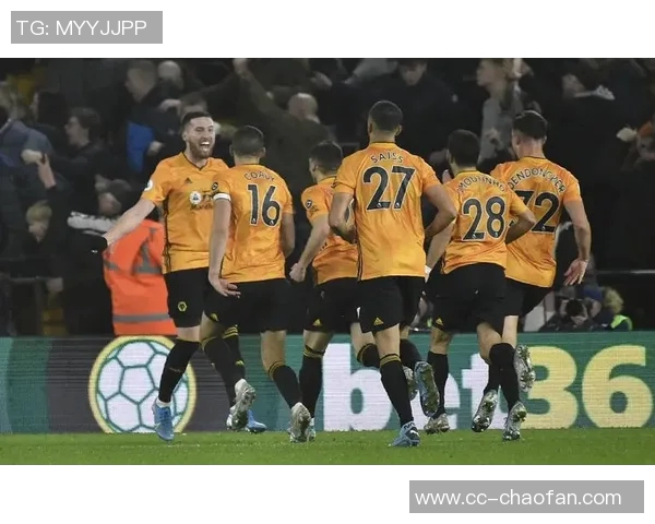 德天空报道狼堡报价图卢兹中卫克雷斯维尔多特今夏有意引进他