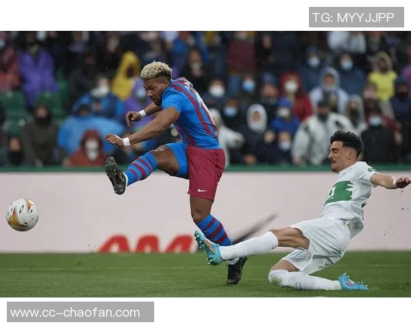 西甲周六重磅对决埃尔南德斯执法贝蒂斯迎战巴萨